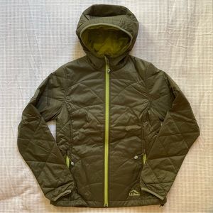 LL Bean // stowaway jacket